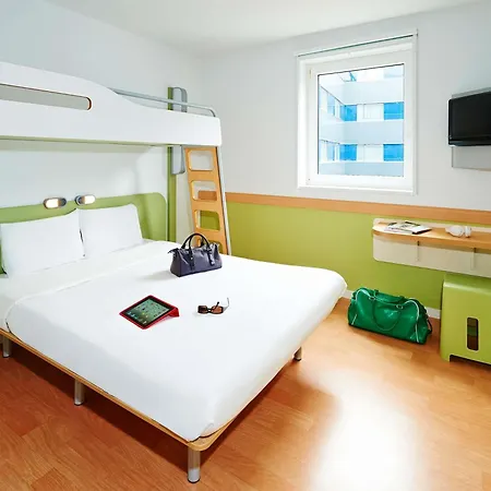 Ibis Budget Nord 2* Tours