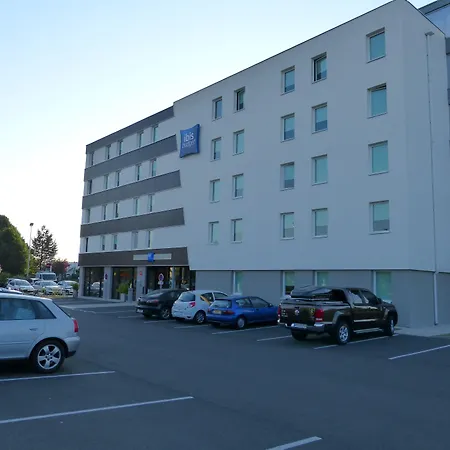 Отель Ibis Budget Nord Тур