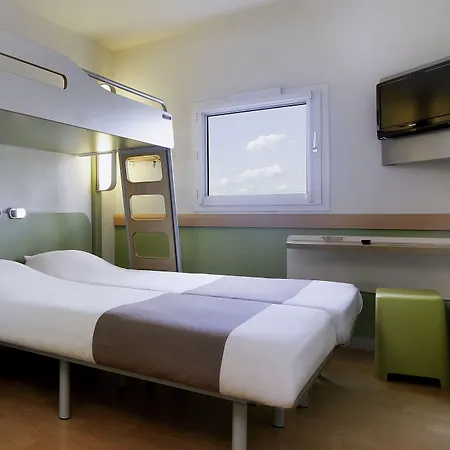 Отель Ibis Budget Nord Тур