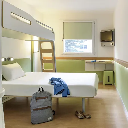 Ibis Budget Nord Hotel Tours