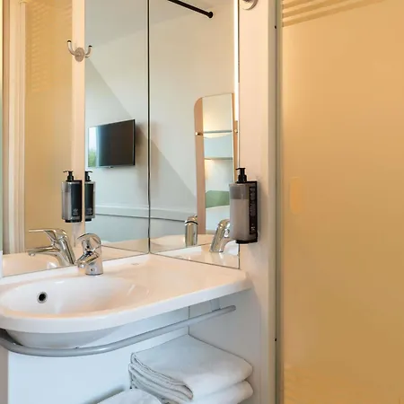 Ibis Budget Nord Отель Тур