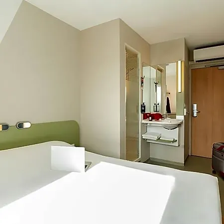 Ibis Budget Nord Hotel Tours